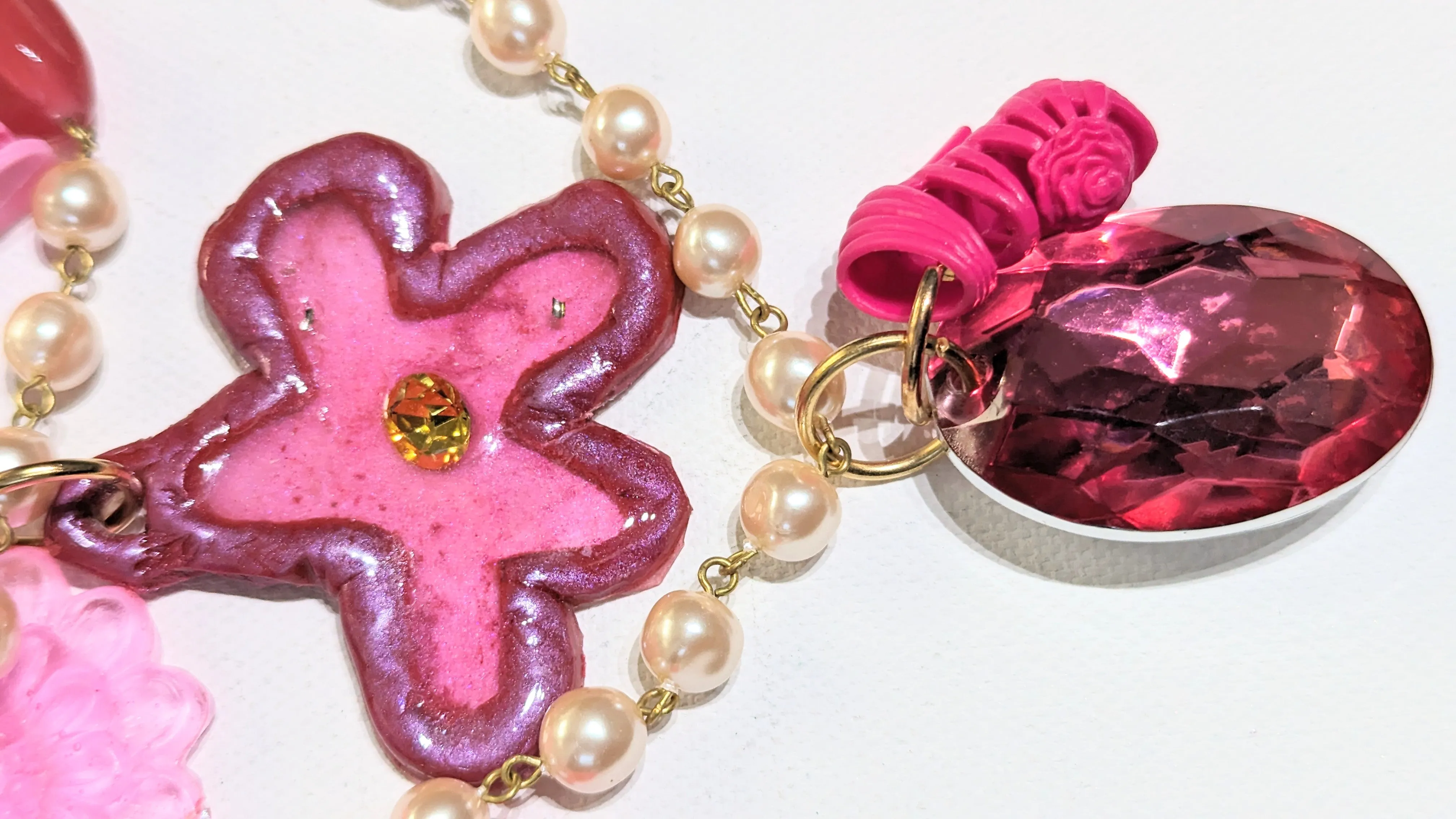 Barbie Shoe and Flower Power Hot Pink Necklace Pearls Vintage Sugar Gay Isber Multi-strand