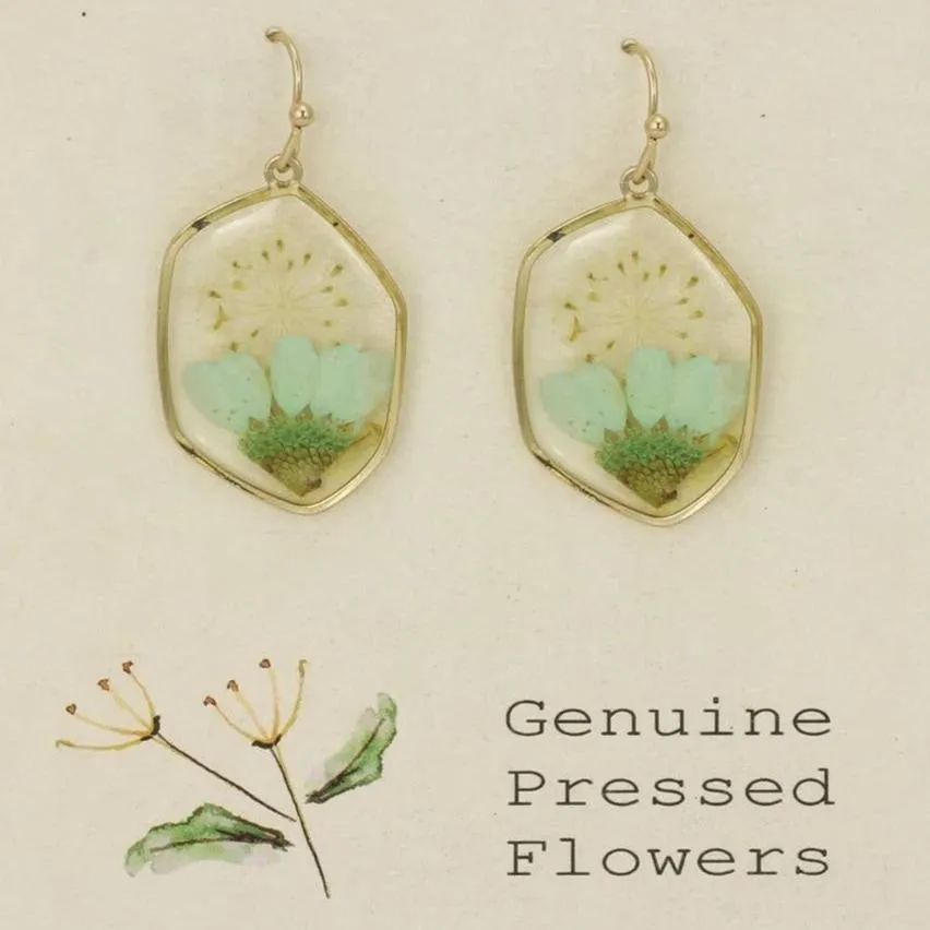 Cottage Floral Green Dried Flower Earrings