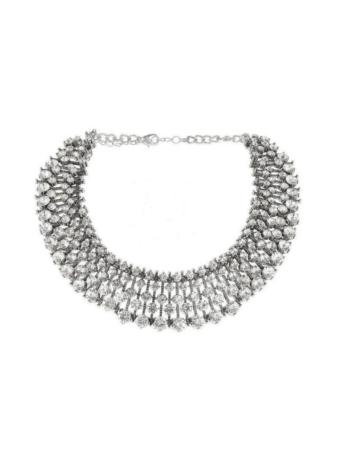 Dolly Singh In Diamond Choker Necklace