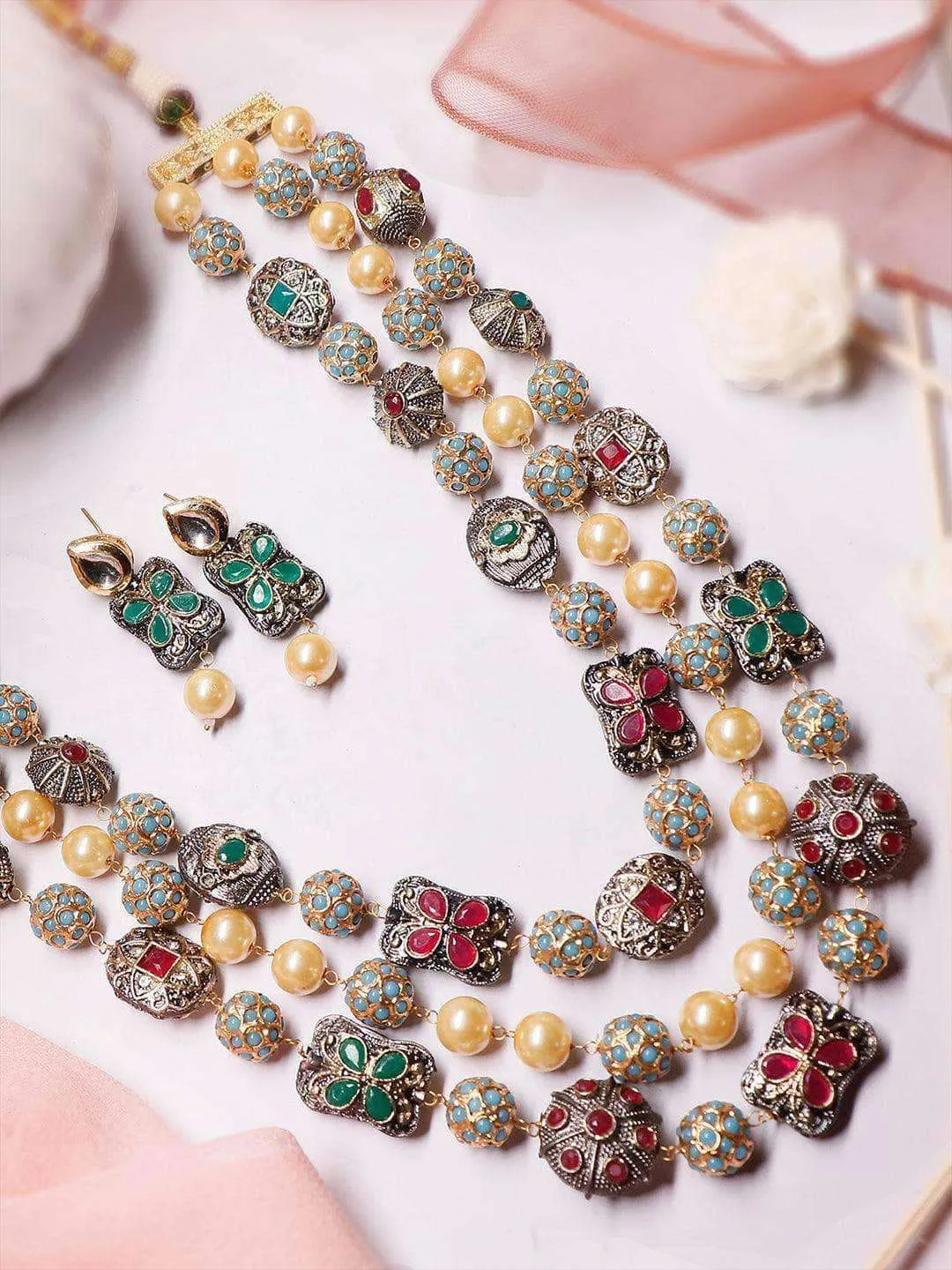 Kinjal In Victorian Semi Precious Layered Set