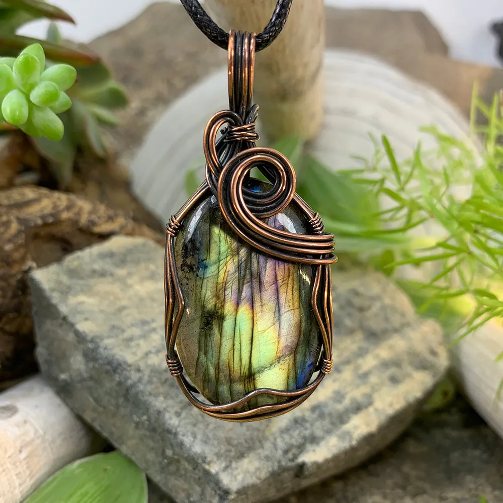 Magical Labradorite Copper Wire Pendant Necklace