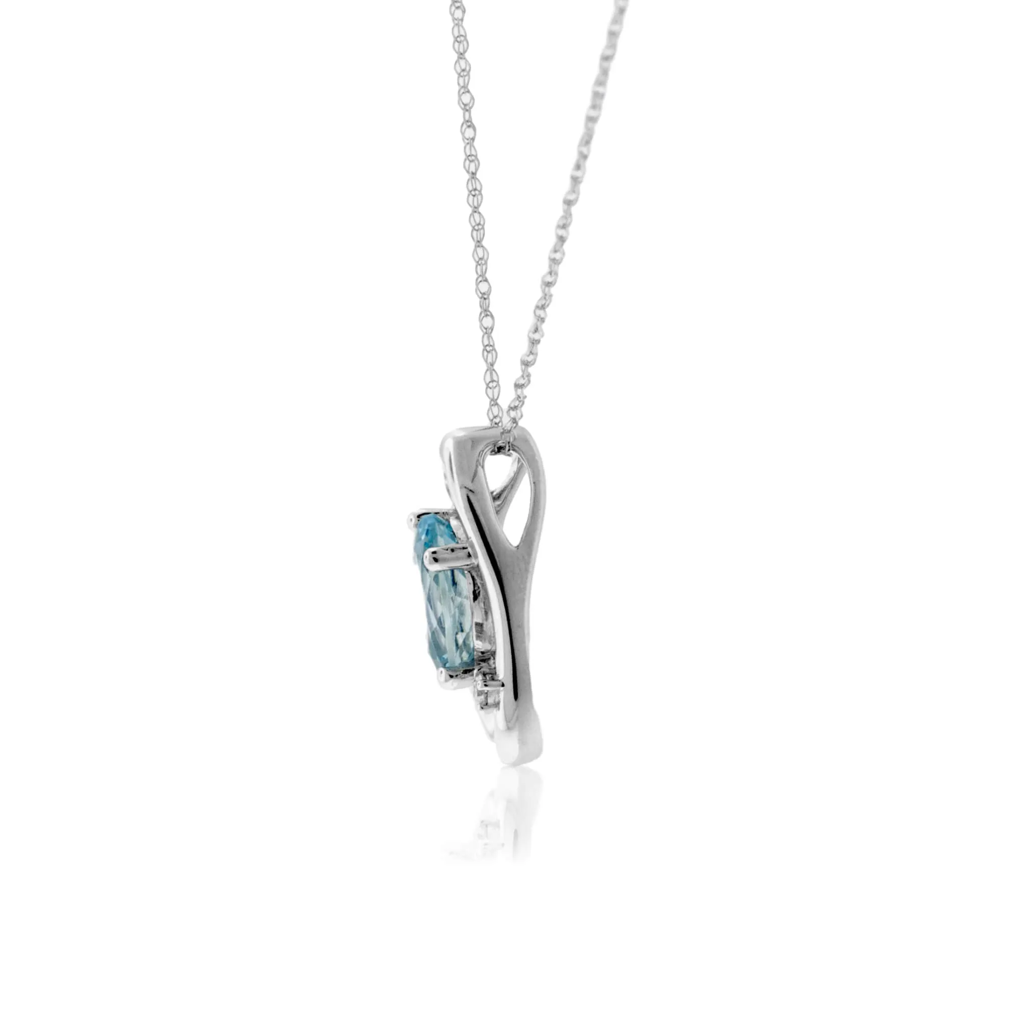 Oval Aquamarine with Geometric Design Pendant