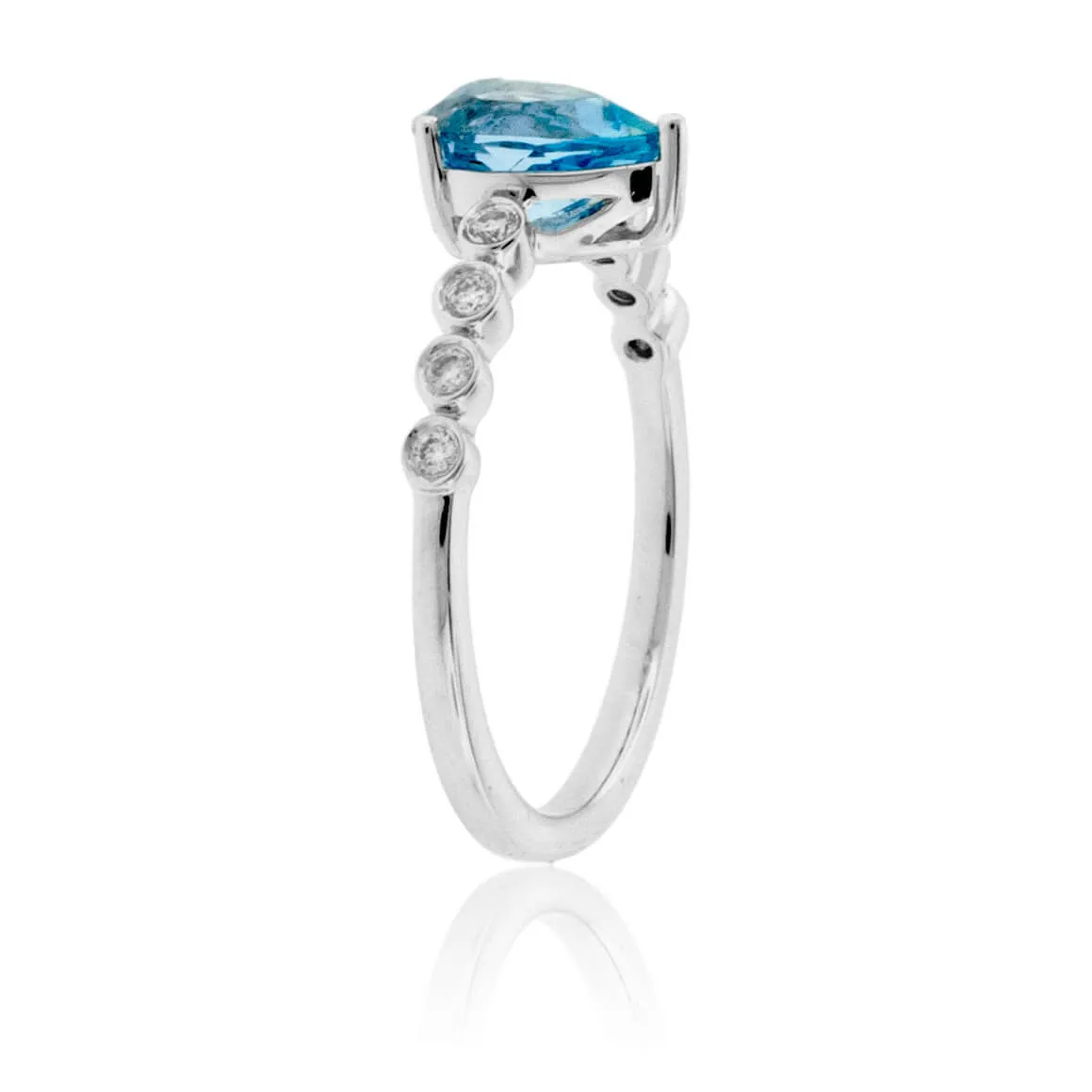 Pear Aquamarine and Diamond Lined Ring