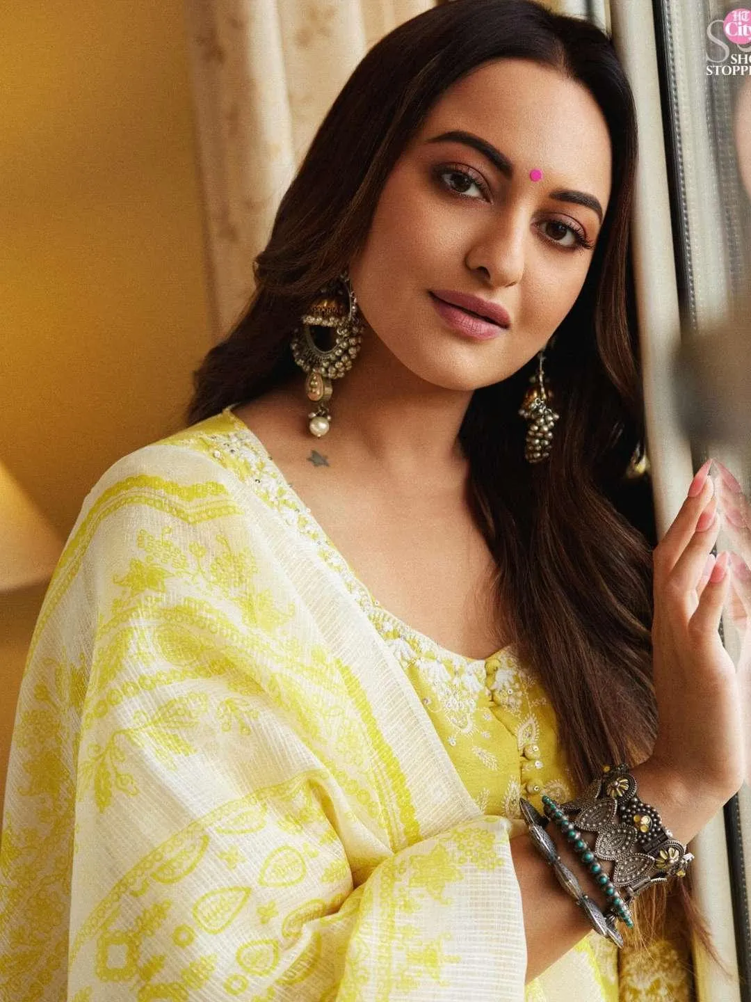 Sonakshi Sinha In Elite Trade Oxidised Silver Bracelet