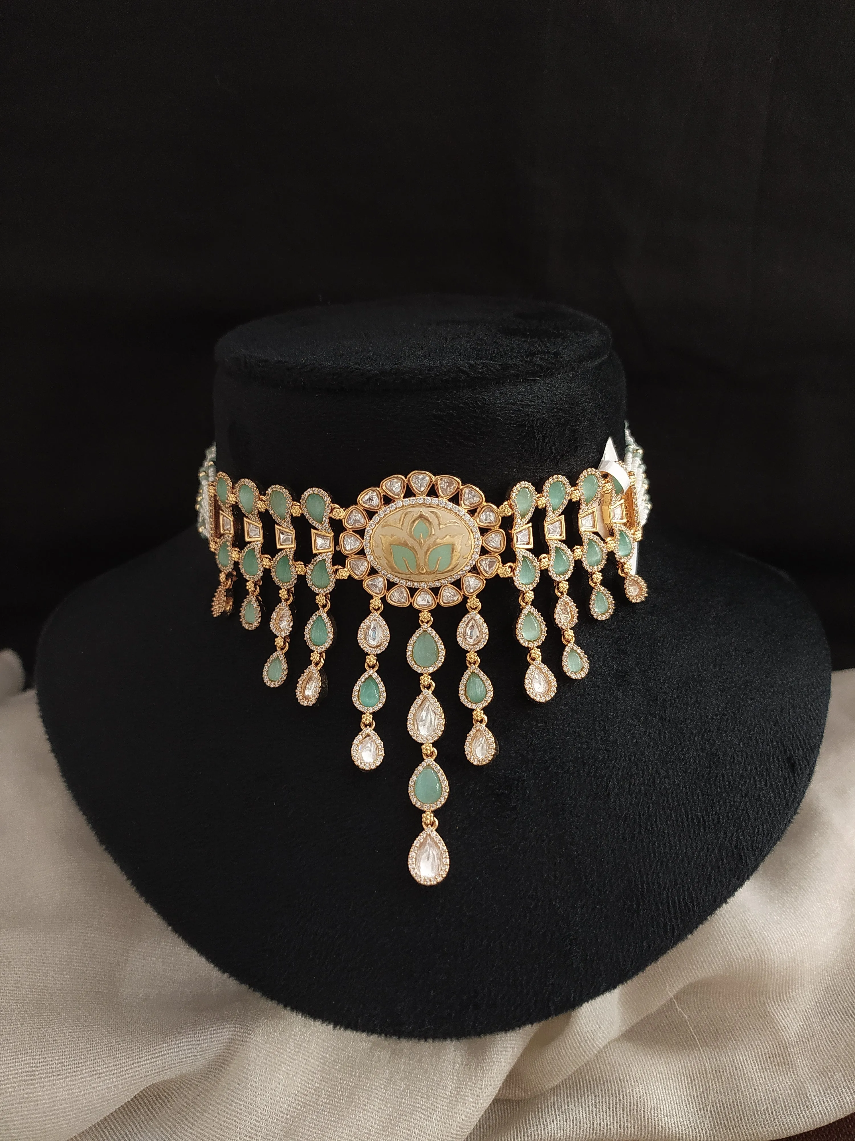 Uncut Kundan Diamond Pearl Choker Set with Meenakari Work