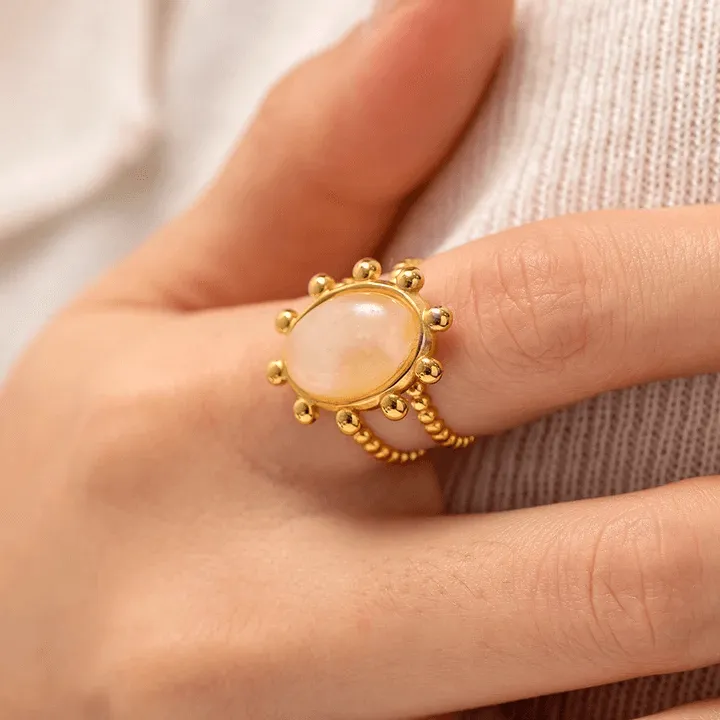 Vintage Stone Resizable Ring